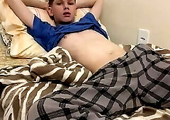 Skinny twink showing his big dick and big bubble butt