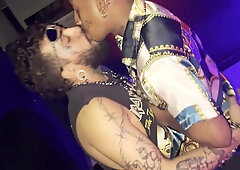 Drilling my pal at the bar - See utter (CRIMSON)