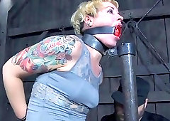 Slave girl Elizabeth Thorn takes it pretty rough BDSM porn